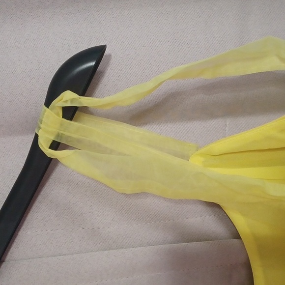 Adelyn Rae Gia Ribbon Strap Mini Dress Yellow, Organza Tie Shoulder Detail - Picture 12 of 14